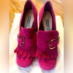 Prada cherry plum suede leather chunky heel with tassels and gold buckle